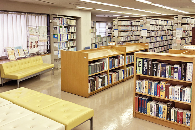 板橋区立氷川図書館